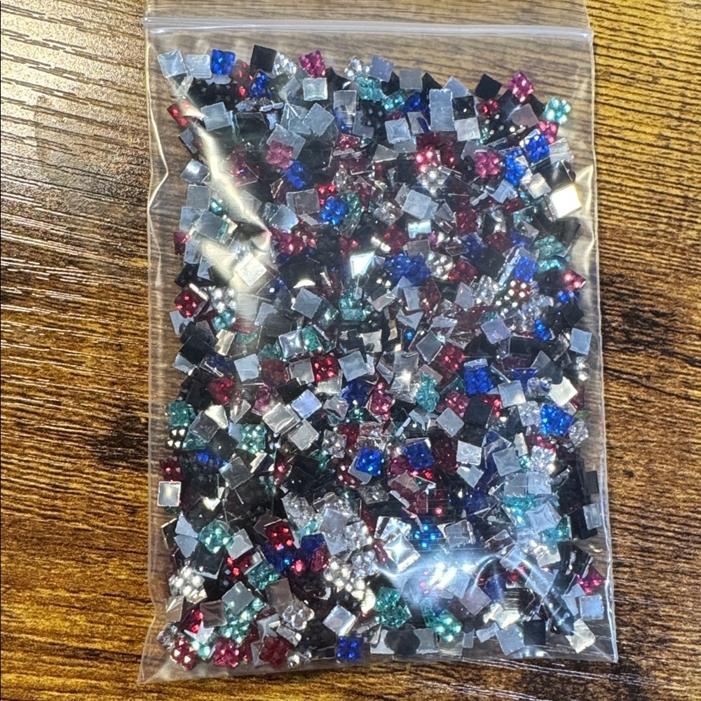 Colorful Square Rhinestones- mix of colors - Picture 2 of 2